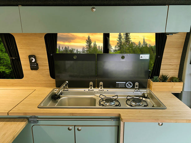 Complete ombouw Transporter – Vanly - Plug & Play Camper Kits